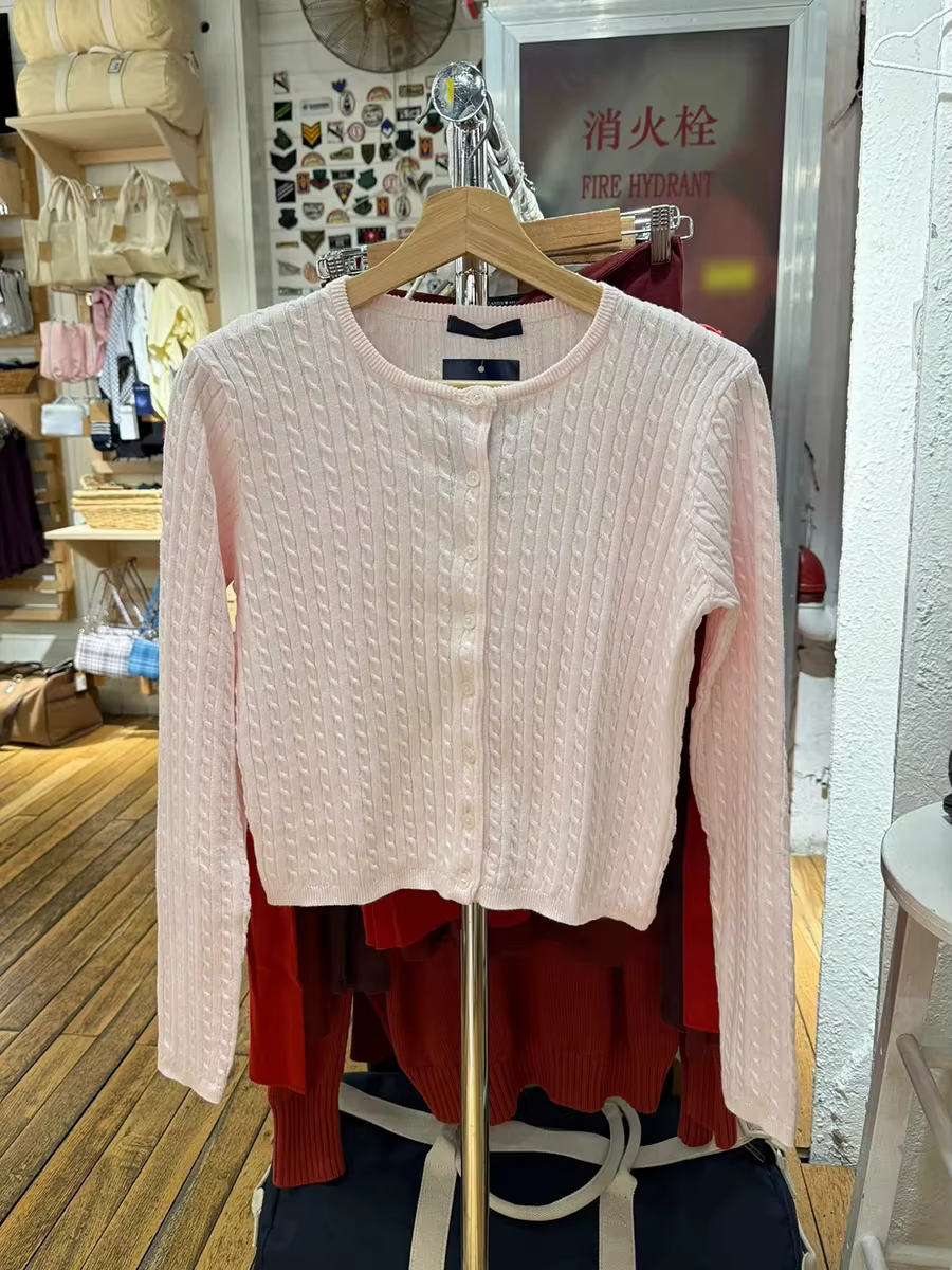 Cardigan tricoté à manches longues en coton torsadé rose pour femmes