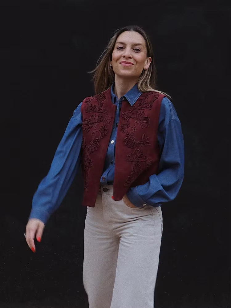Été élégant femmes col rond broderie Design Vintage gilet haut femme solide sans manches décontracté Style de rue