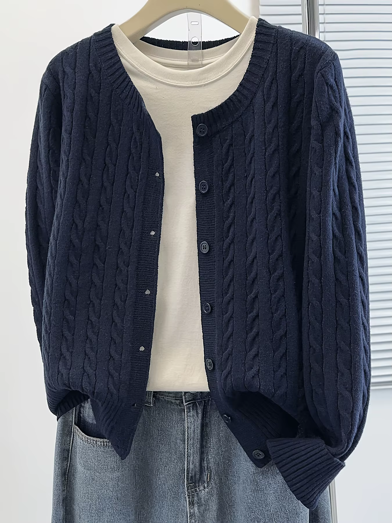 Cardigan en tricot torsadé rétro français à boutons
