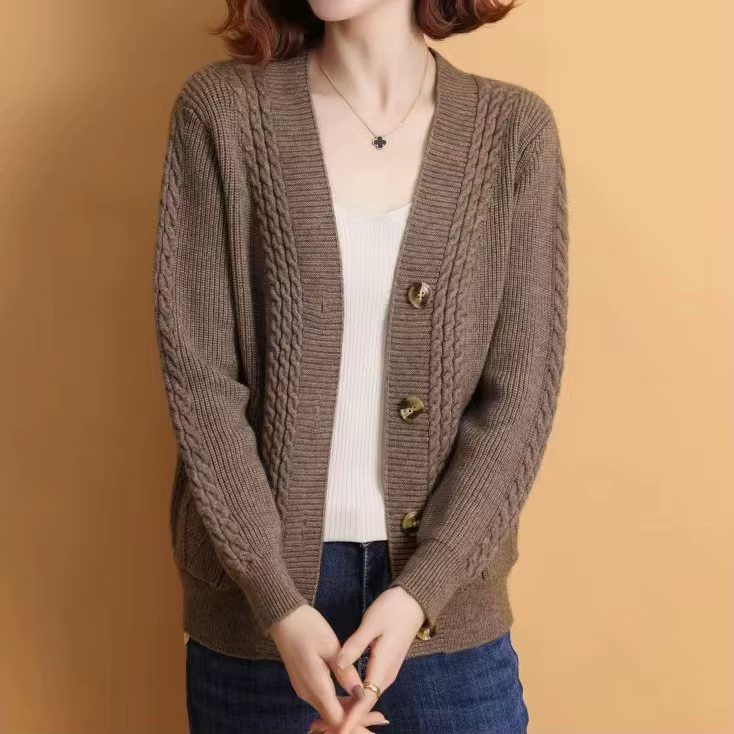 Pull Cardigan veste femme 2025 nouveau automne et hiver ample extérieur décontracté avec couleur unie Style étranger haut tricoté