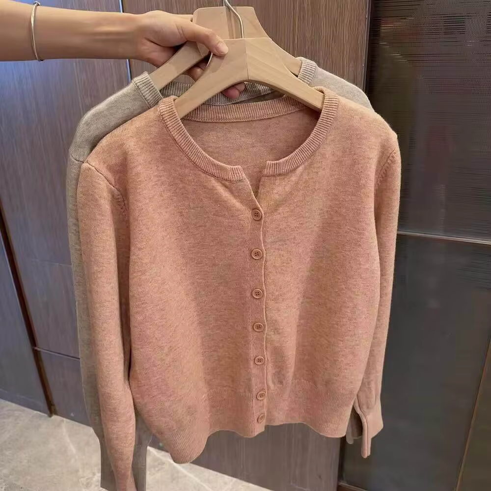 Cardigan en tricot décontracté pour femme, polyester 100%, couleurs gris kaki rose noir, tailles S M L' XL, pour automne hiver et occasions spéciales