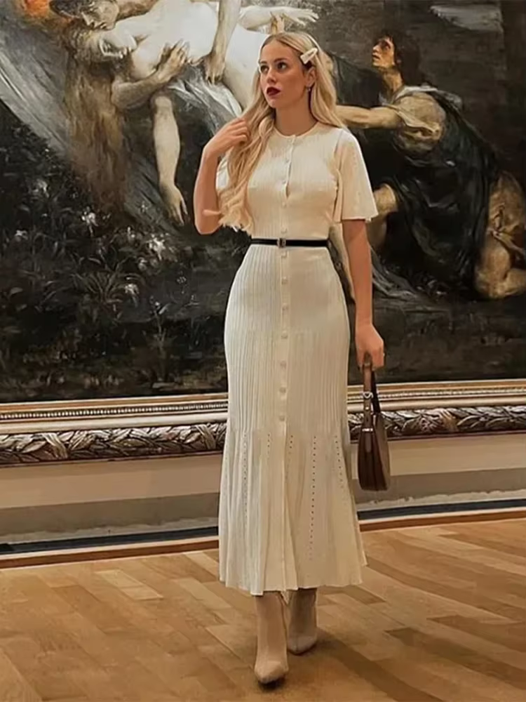 Robe longue patchwork à ourlet plissé pour femme, col rond, manches courtes, simple boutonnage, robes élégantes pour femme, streetwear d'été, monochromatique, 2024