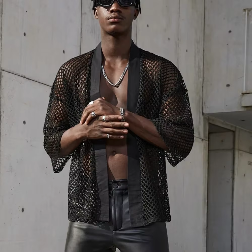 Hommes hauts en maille évider T-shirt masculin Cardigan châle Streetwear hommes mode Performance porter chemise haute Chemise Homme