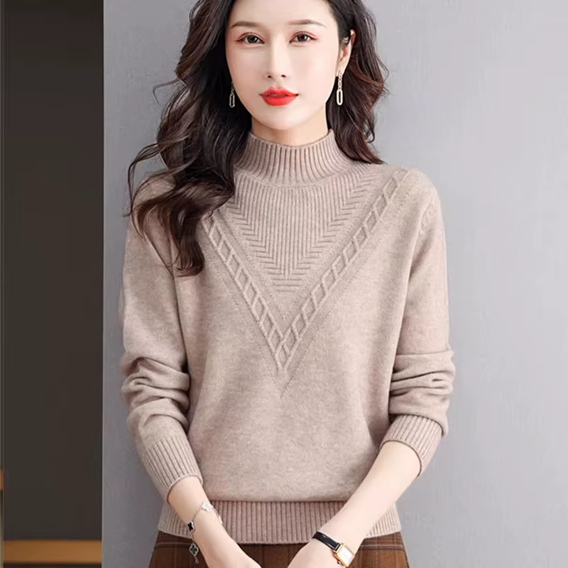 Pull demi-col roulé pour femme