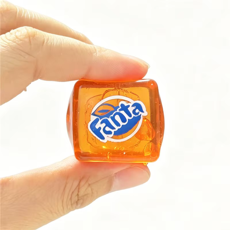 Needoh Nice Ice Mini 4 Pack Cube de canette de boisson cola, jouet anti-stress non toxique à récupération lente, pour soulager l'anxiété, portable et de poche