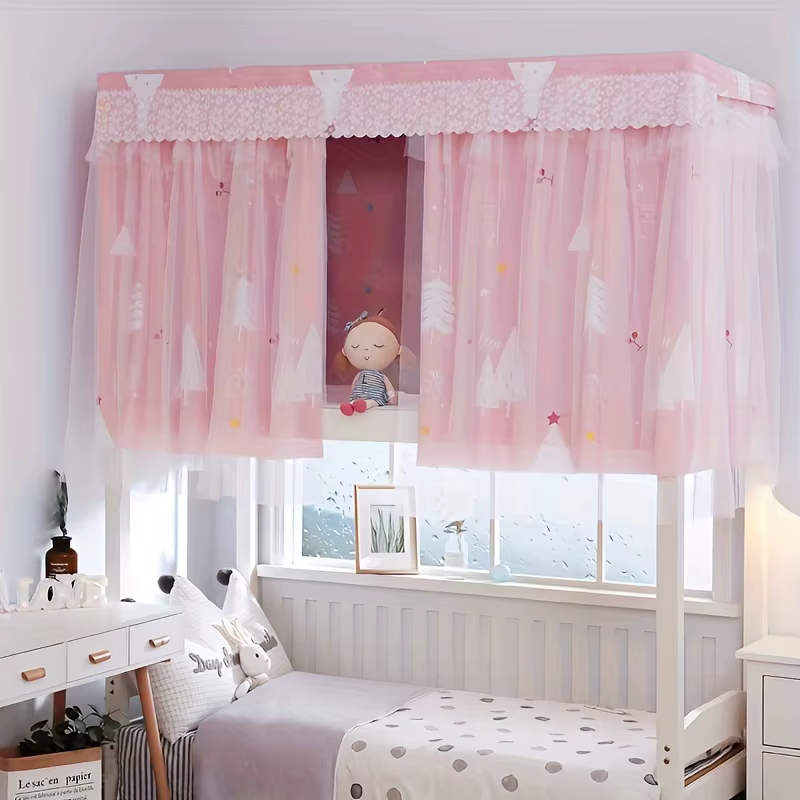 Une rideau de lit double couche avec tissu en maille, idéal pour la confidentialité et la décoration des lits simples. Parfait pour une utilisation à domicile