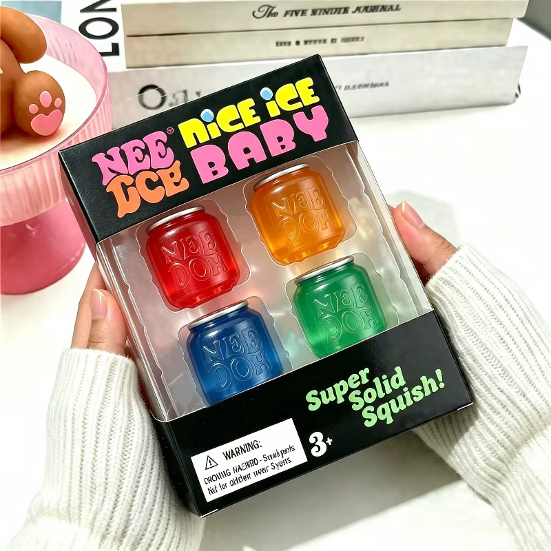 Needoh Nice Ice Mini 4 Pack Cube de canette de boisson cola, jouet anti-stress non toxique à récupération lente, pour soulager l'anxiété, portable et de poche