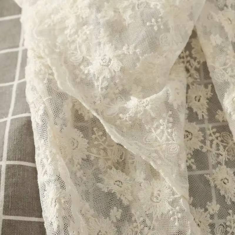 Gilets en dentelle brodée de fleurs pour femmes