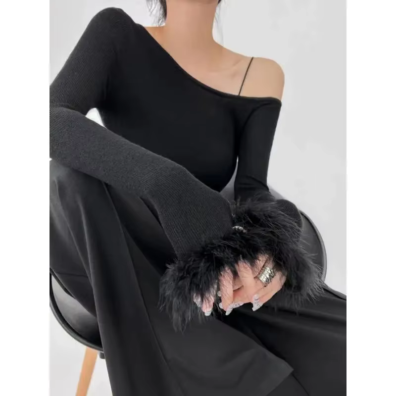 T-shirt à manches longues et col asymétrique pour femme