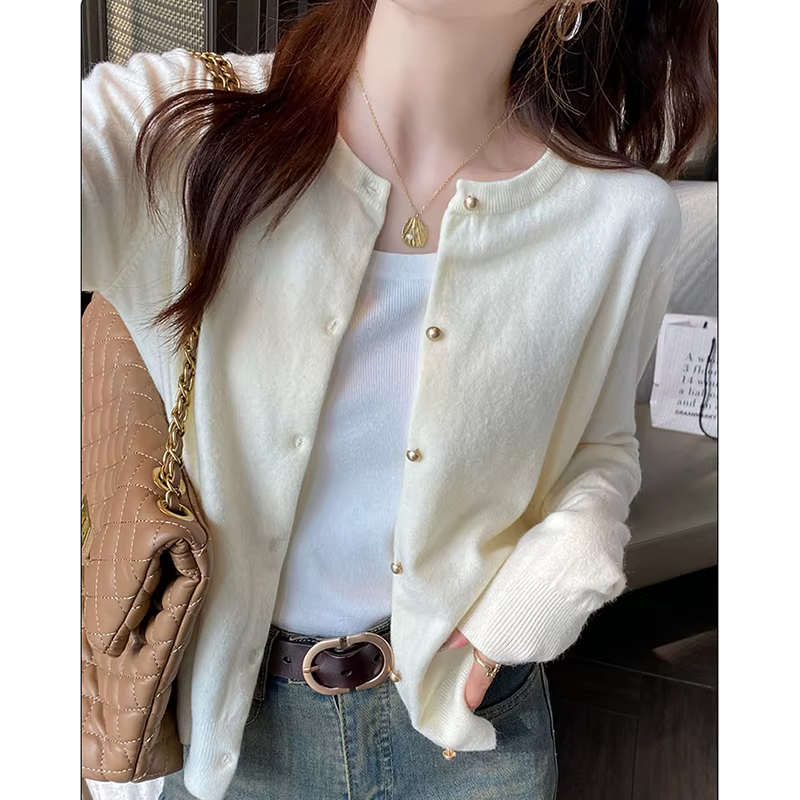 Cardigan tricoté basique à col rond pour femme