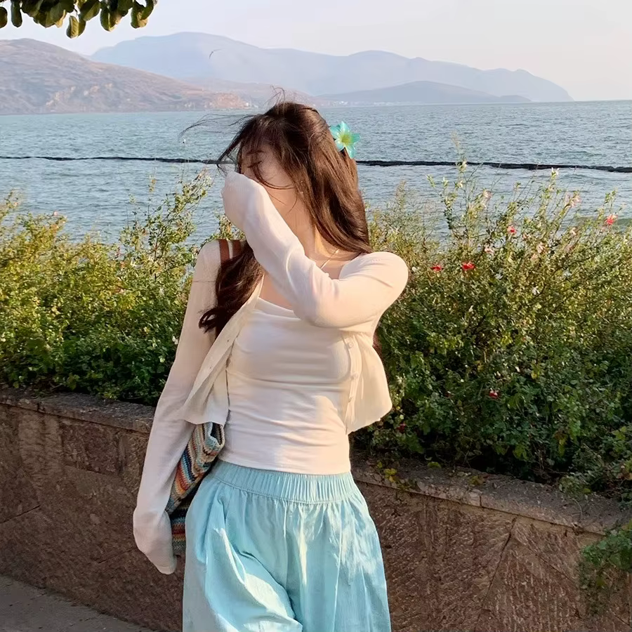 Pull tricoté pour femmes viscosé bleu ciel col V occasion spéciale Saint Valentin printemps été