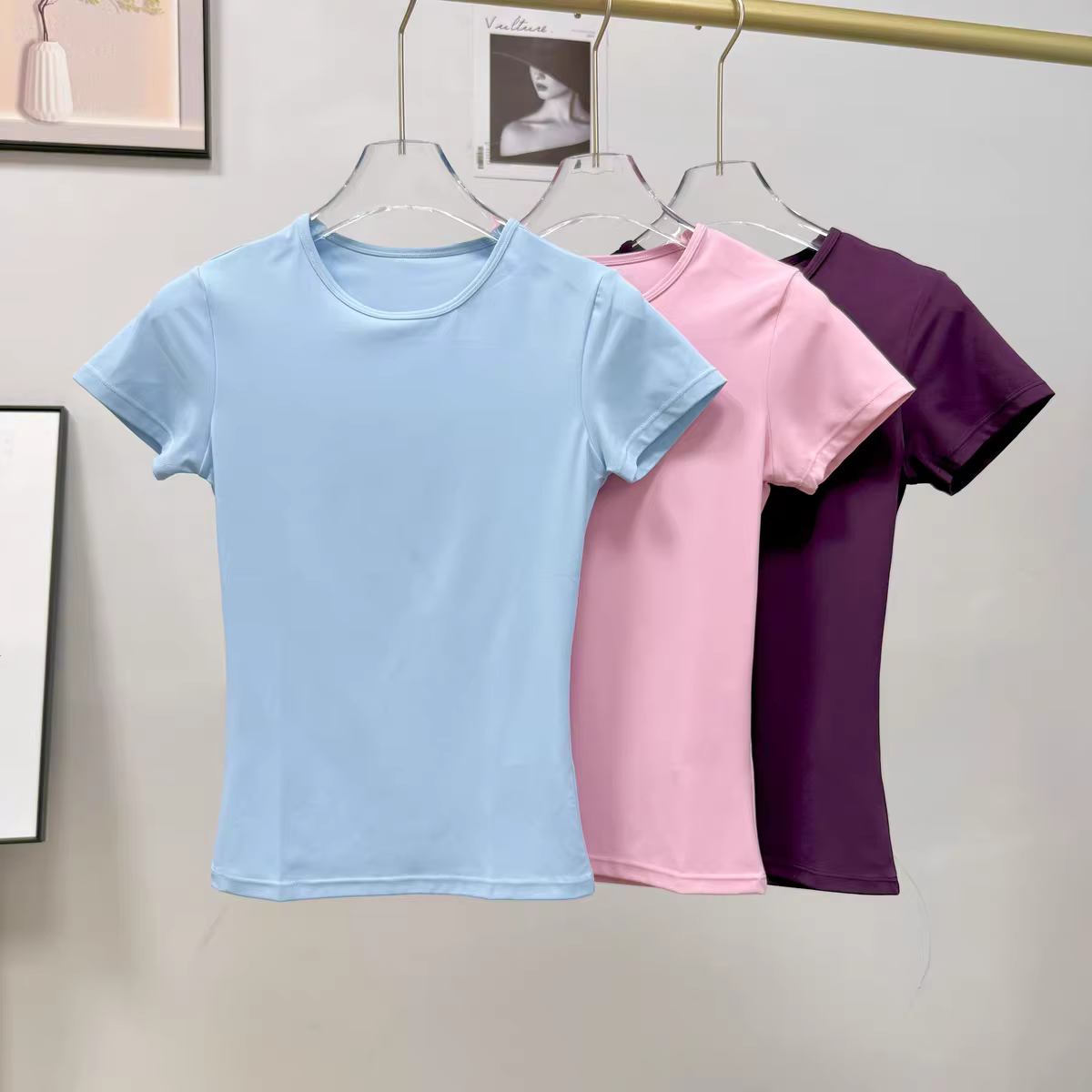 Chemise de sport de plein air pour femmes, vêtements de Yoga, T-Shirt de Fitness, de course à séchage rapide, haut d'entraînement, vêtements de sport féminins, vêtements d'exercice