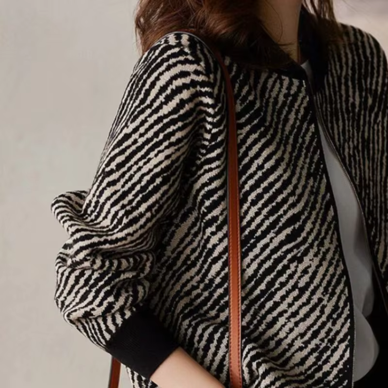 Cardigan à col en V de style coréen pour femmes