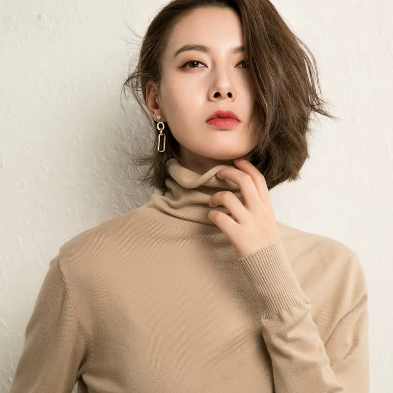 Pull à col roulé à manches longues pour femmes