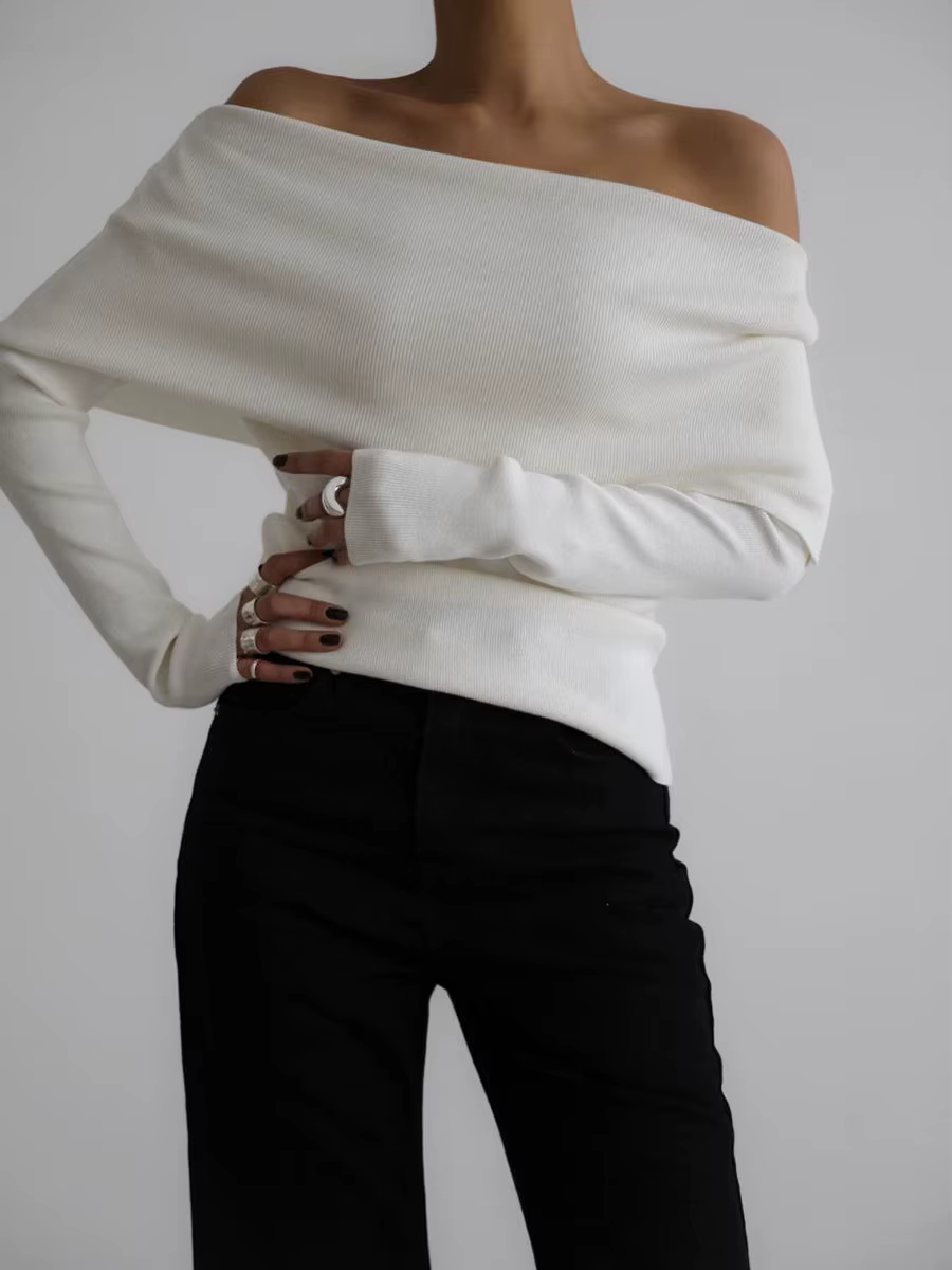 Pull tricoté à épaules dénudées pour femme