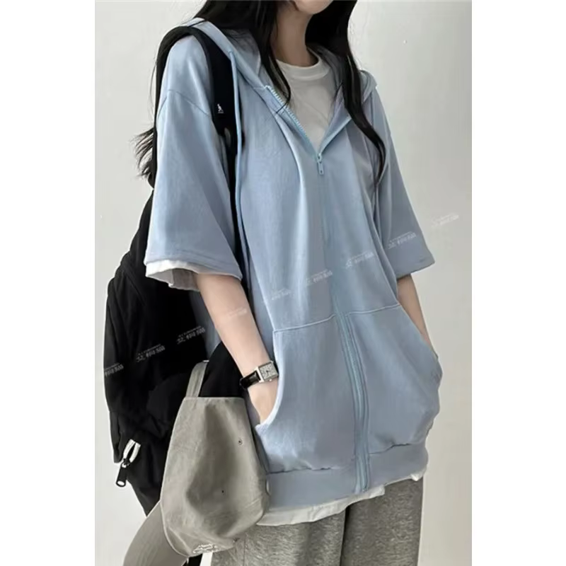 Sweat-shirt à capuche zippé à manches mi-longues pour femme