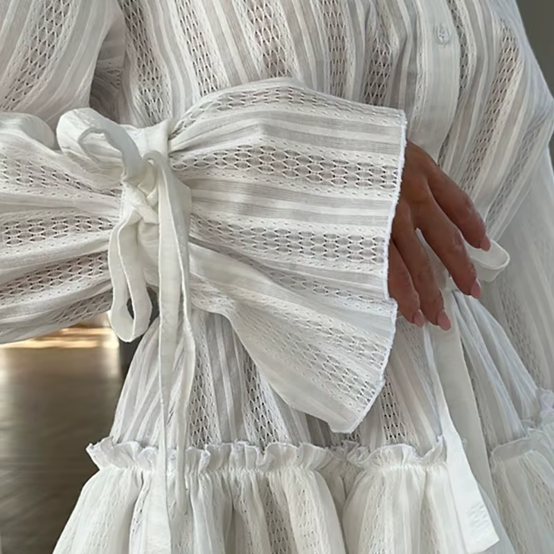 Robe courte drapée à col montant pour femmes, élégante, mode, ourlet à volants, couleur unie, ample, ligne a, décontractée, manches longues, robes d'automne