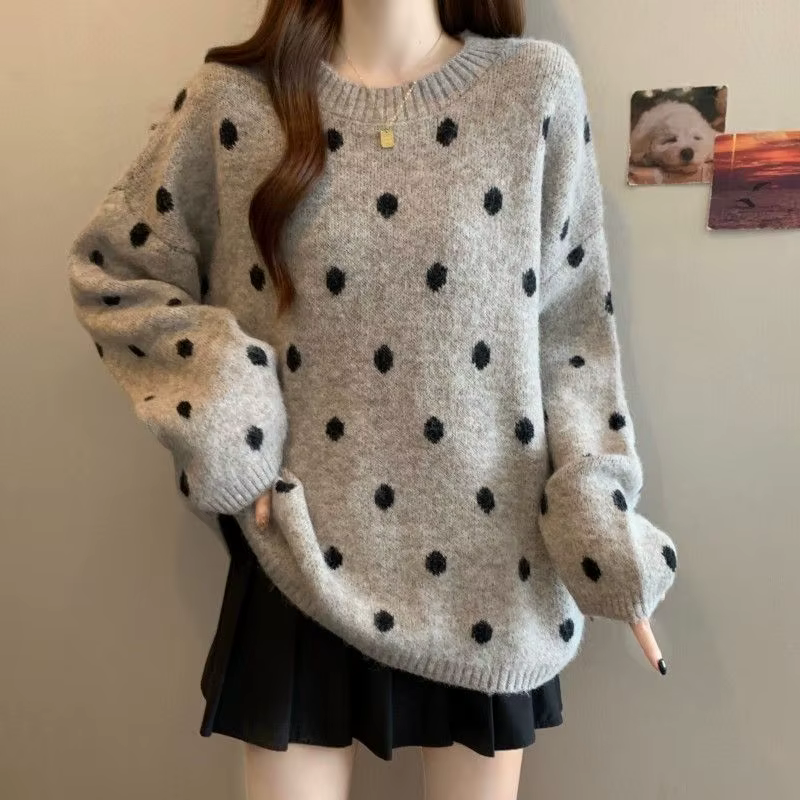 Pull à pois tricoté décontracté et ample