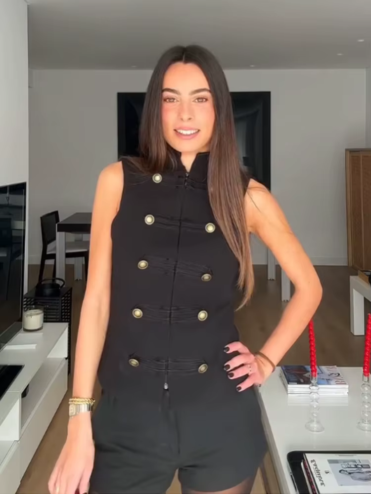 Gilet Femme Élégant et Polyvalent à Col Montant et Boucle en Corde