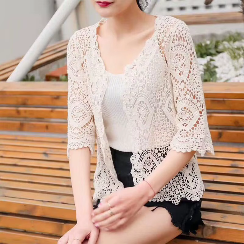 Pull en maille avec dentelle pour femme