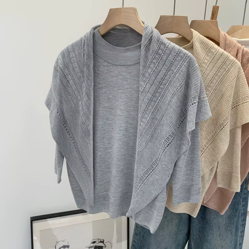 Pull tricoté semi-col roulé français pour femme