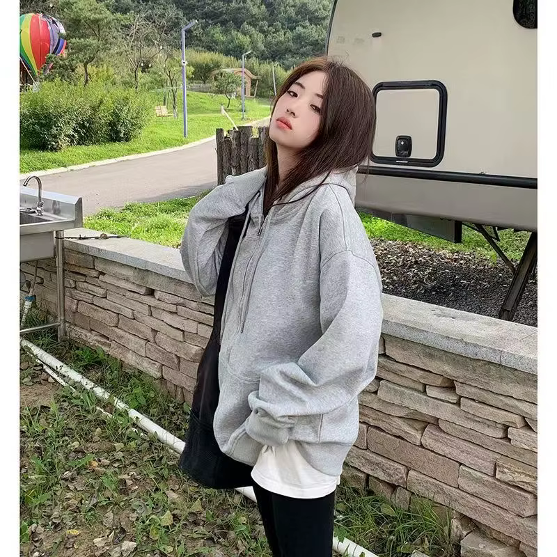 Sweat-shirt à capuche gris pour femme