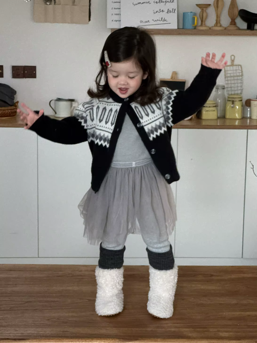 2025 hiver nouveau bébé fille à manches longues pull décontracté enfants tricot Cardigan enfants filles épais chaud pull manteau vêtements pour bébés