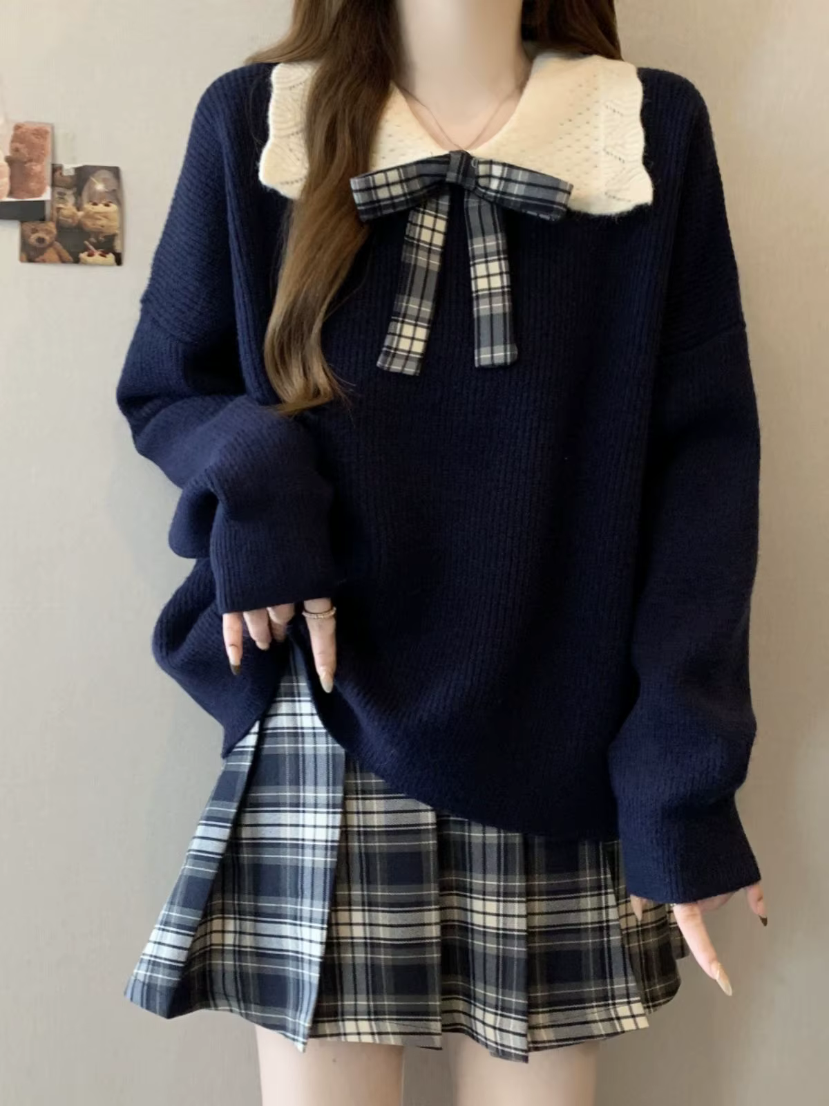 Pull oversize bleu marine pour femme col Claudine col Peter Pan nœud à carreaux pull chaud automne hiver confortable et élégant pour les sports et les journées d'école