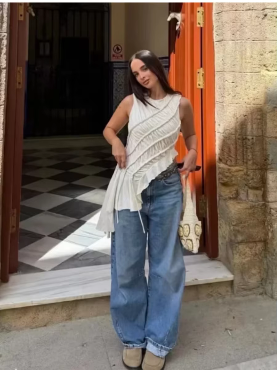 Gilet plissé asymétrique sans manches
