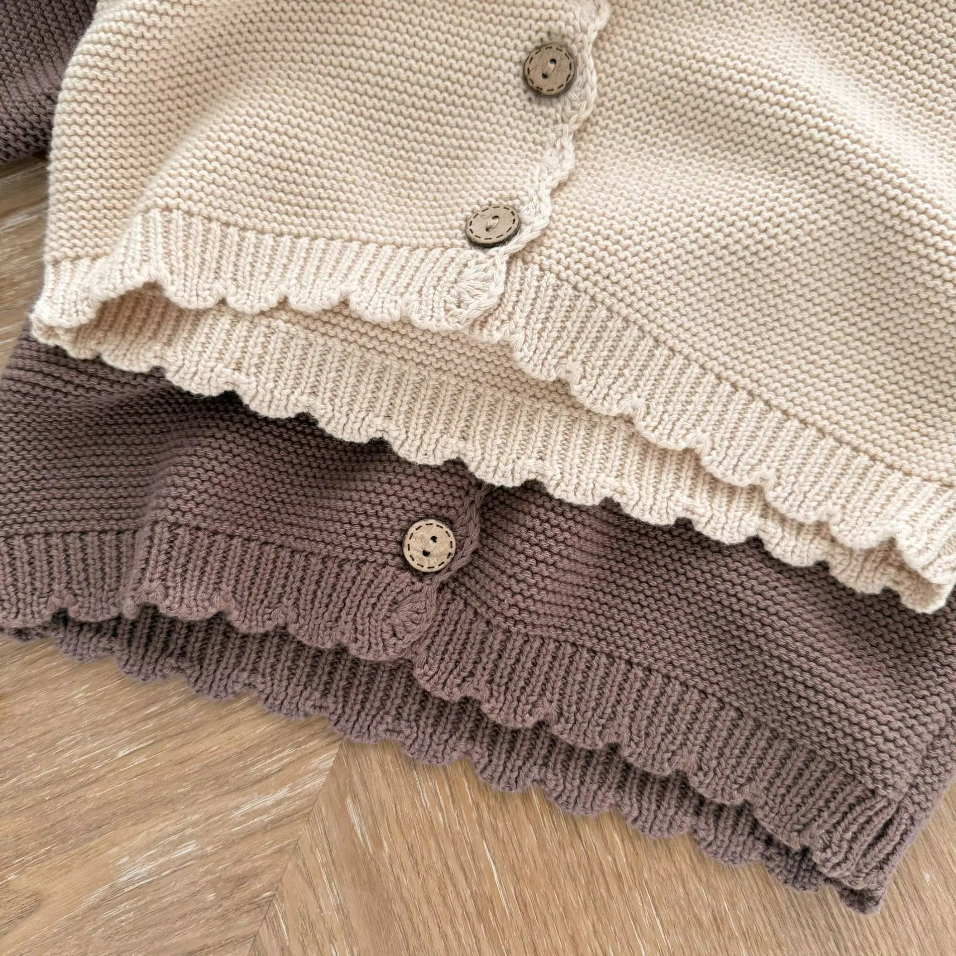 Cardigan tricoté en coton pour bébé fille et garçon de 0 à 3 ans, nouveau-né festonné à la main, manches longues, pull boutonné, vêtements d'extérieur d'automne et d'hiver