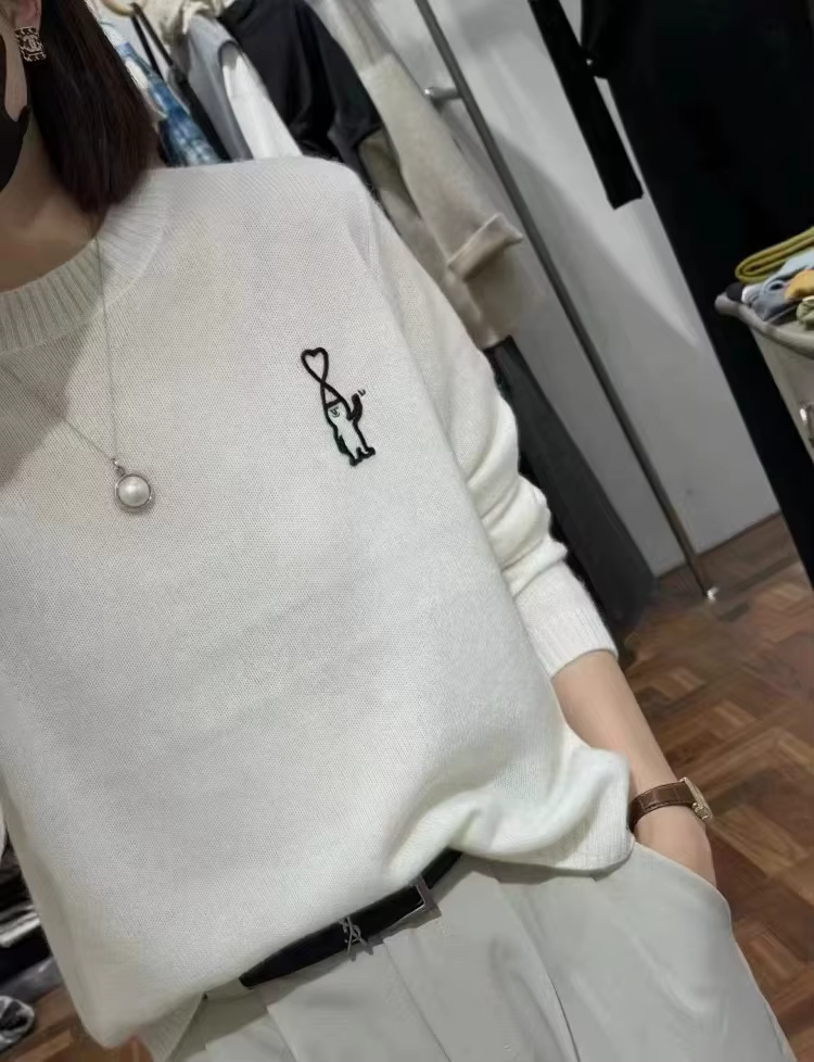 Pull en cachemire à manches longues et col rond pour femmes, élégant pull brodé, automne et hiver, idéal pour bureau et occasions spéciales
