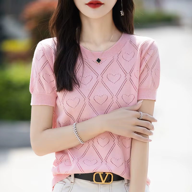 Pull à manches courtes et col rond pour femme