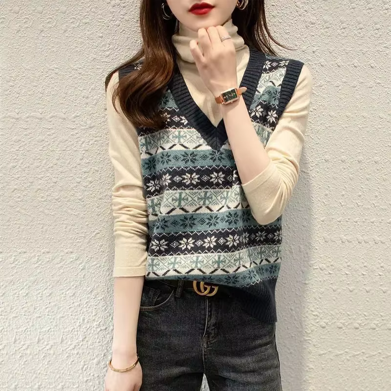Pull en Tricot Rayé à Col en V pour Femme