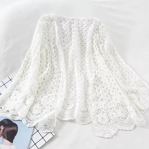 Cardigan en dentelle ouverte au crochet pour femme
