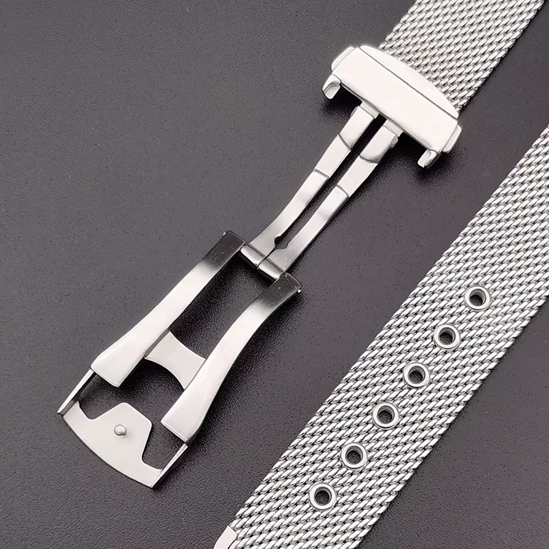 Bracelet de montre milanais en maille pour montre Omega Seamaster 007, métal haut de gamme en acier inoxydable avec fermoir pliant papillon 20mm 22mm