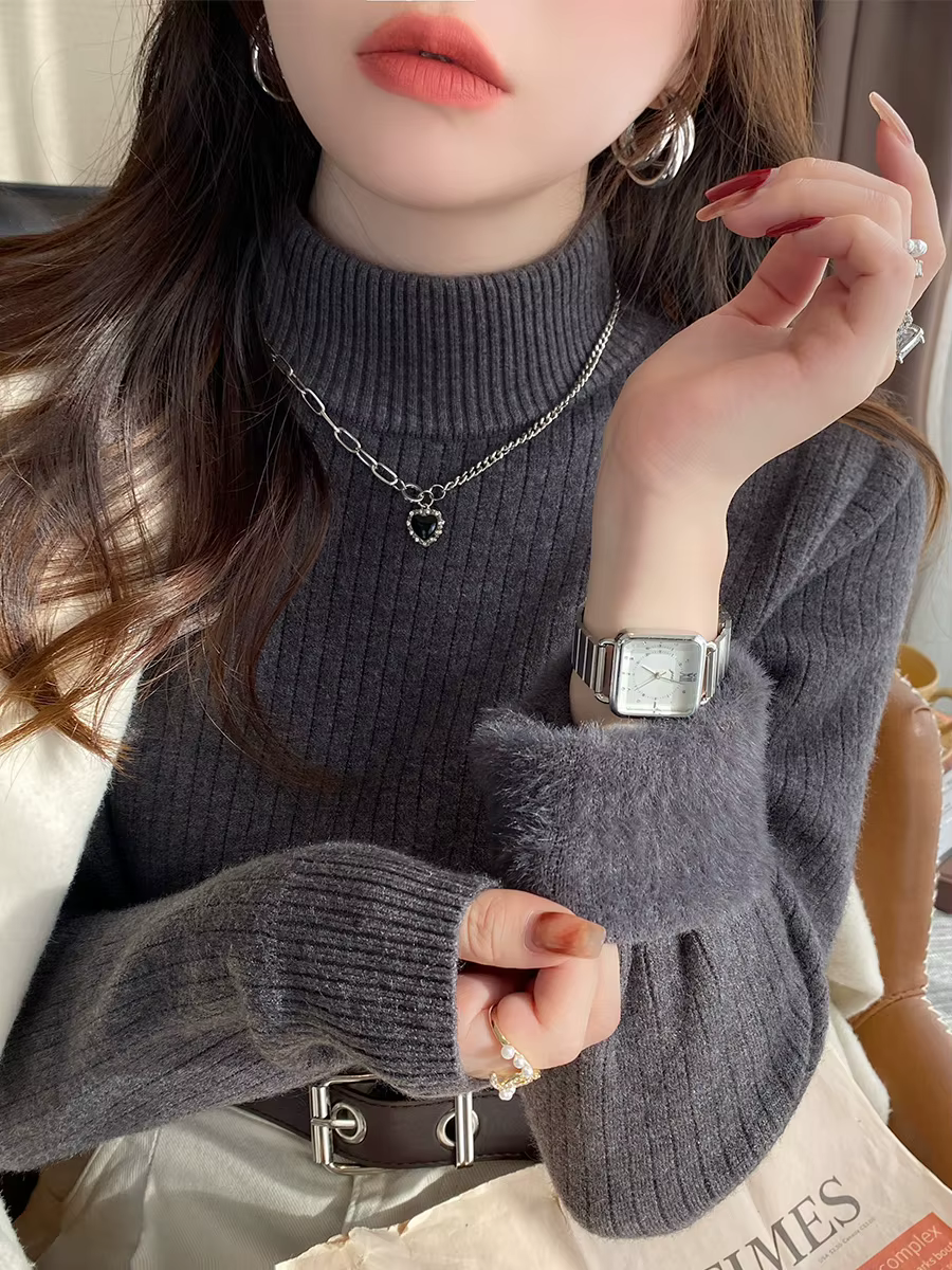 Pull slim à col roulé pour femme