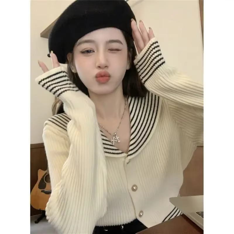 Cardigan tricoté à la mode pour femmes