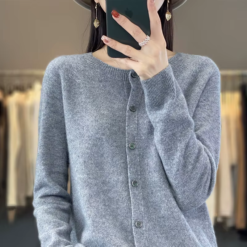 Cardigan en laine pure 100% pour femme