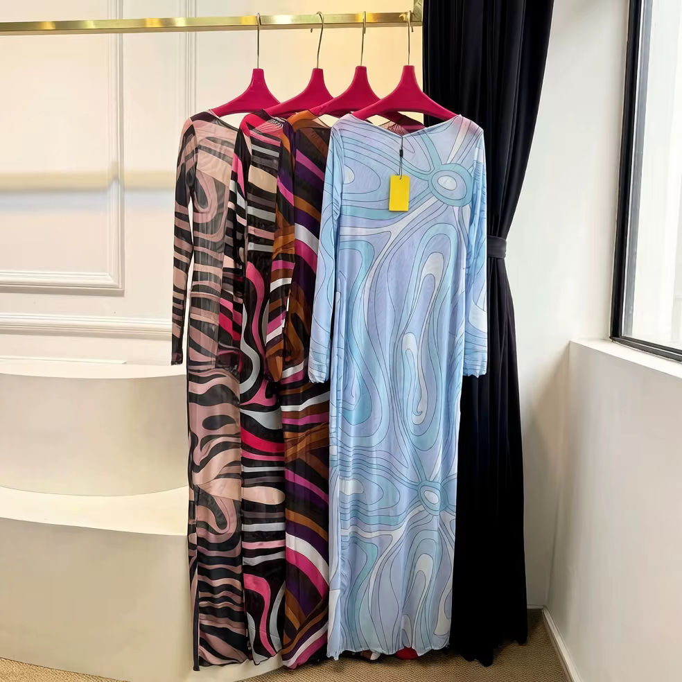 Robes en maille de luxe pour femmes avec logo signature
