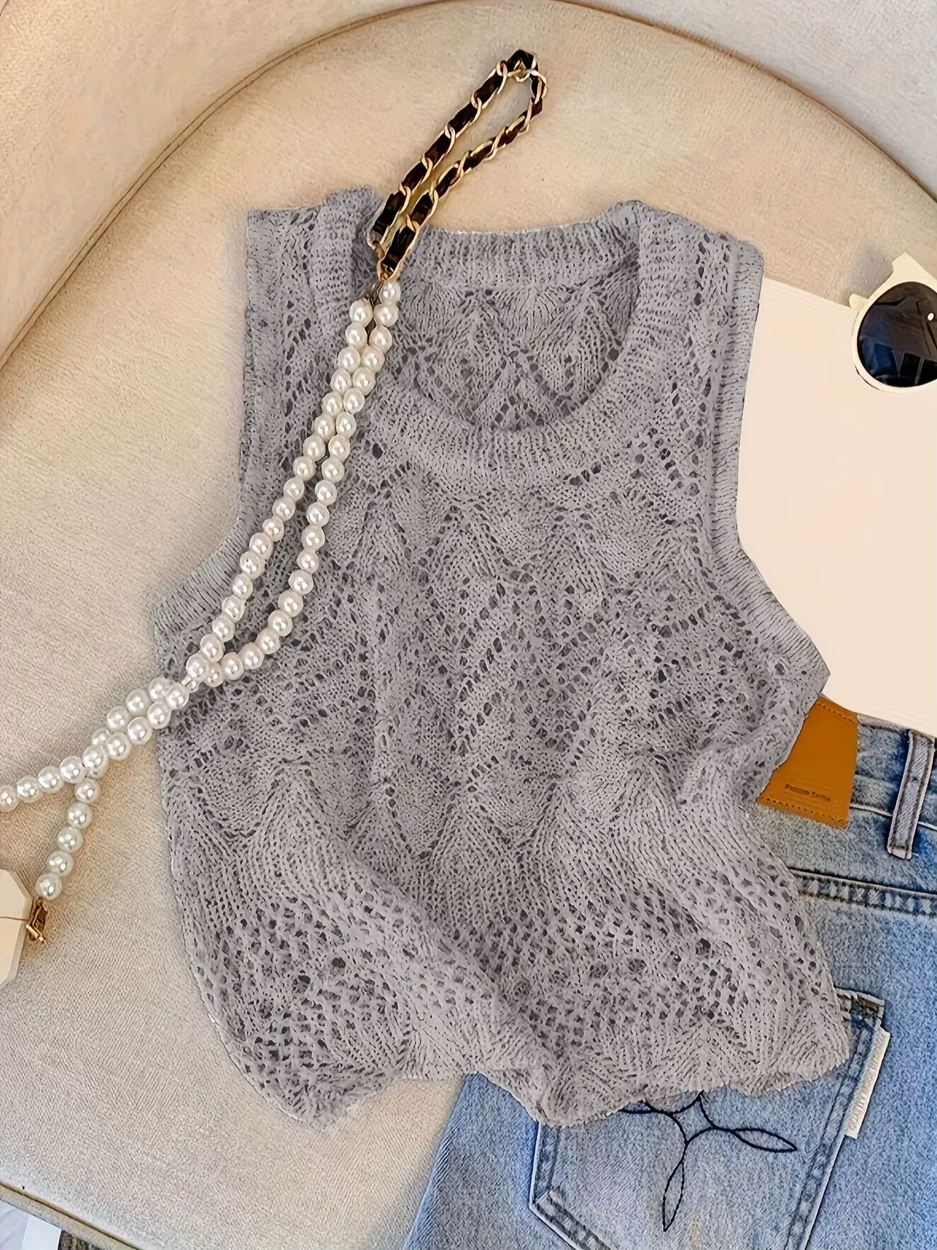 Gilet ajouré en tricot pour femme