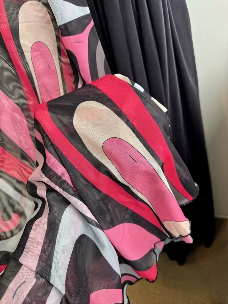 Robes en maille de luxe pour femmes avec logo signature