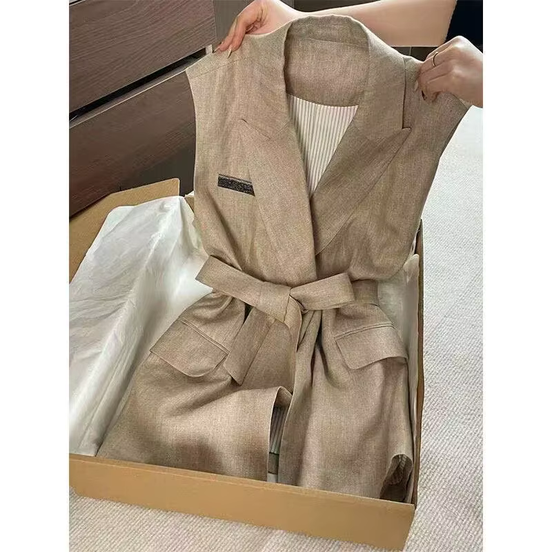 Gilet froncé à la taille en lin blanc pour femmes décontracté et polyvalent pour les occasions estivales et urbaines