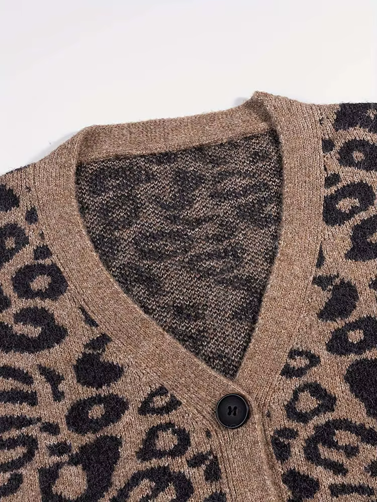 Pull cardigan boutonné à manches longues et col en v pour femme