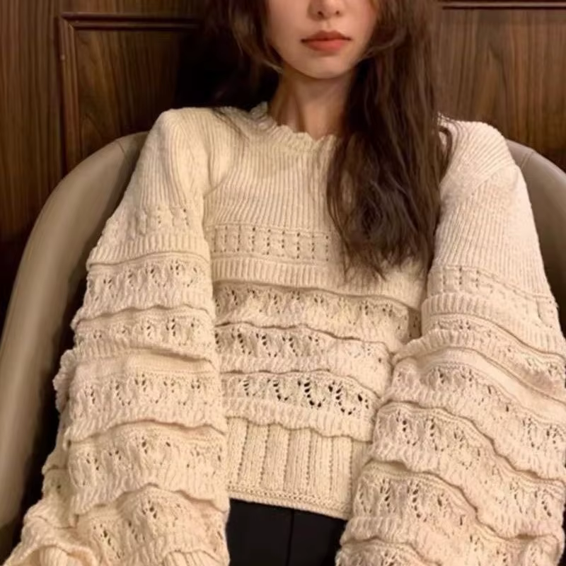 Pull à manches évasées pour femmes en automne et en hiver