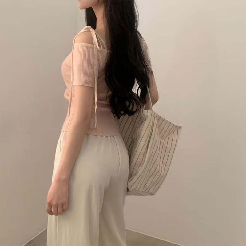 Vêtements pour femmes, pulls à col incliné