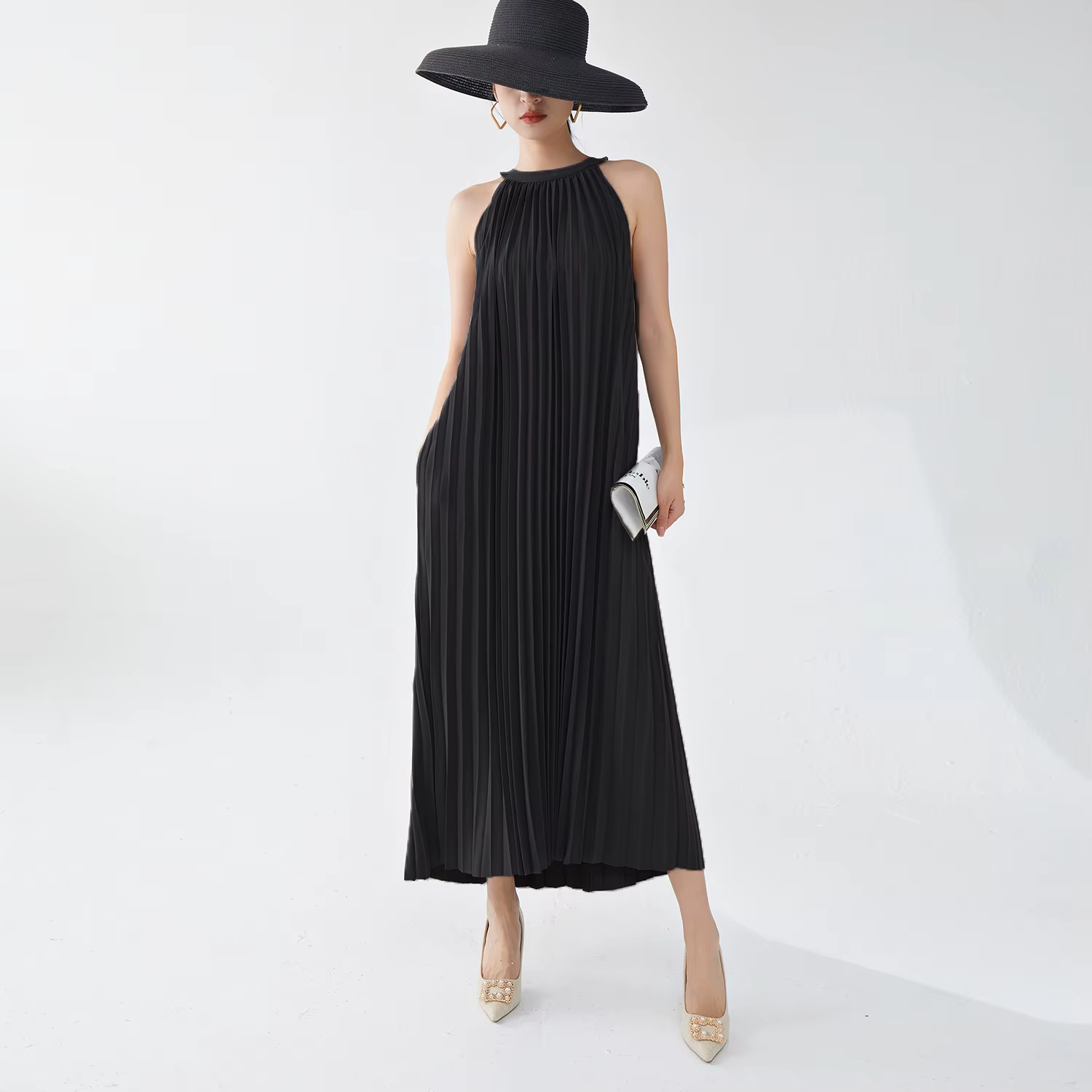 Robe longue à col halter, nouveau style printemps/été, coupe ample, grande taille, robe de vacances élégante et sophistiquée.