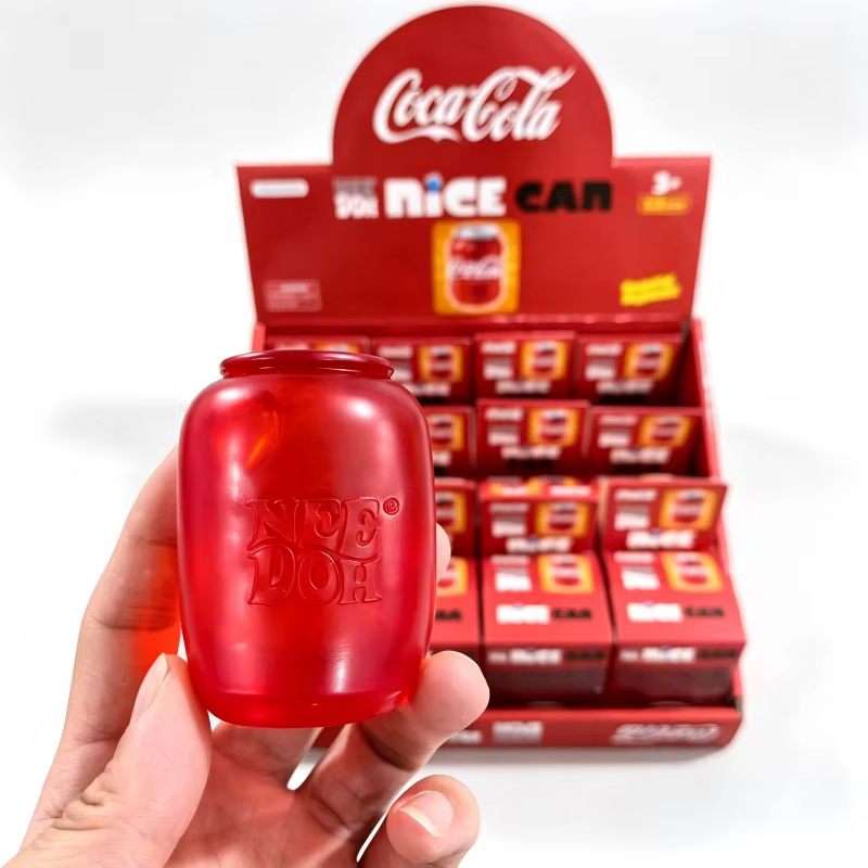 Nouveaux jouets à presser en forme de canette de cola, anti-stress, rebondissants, pour décoration de bureau et présentation quotidienne