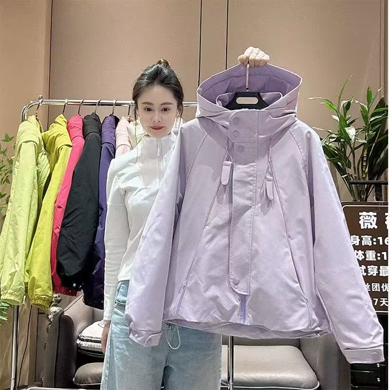 Veste à capuche 2025 nouvelle veste trench-coat uniforme de baseball Joker grande taille conception ample veste haut femme