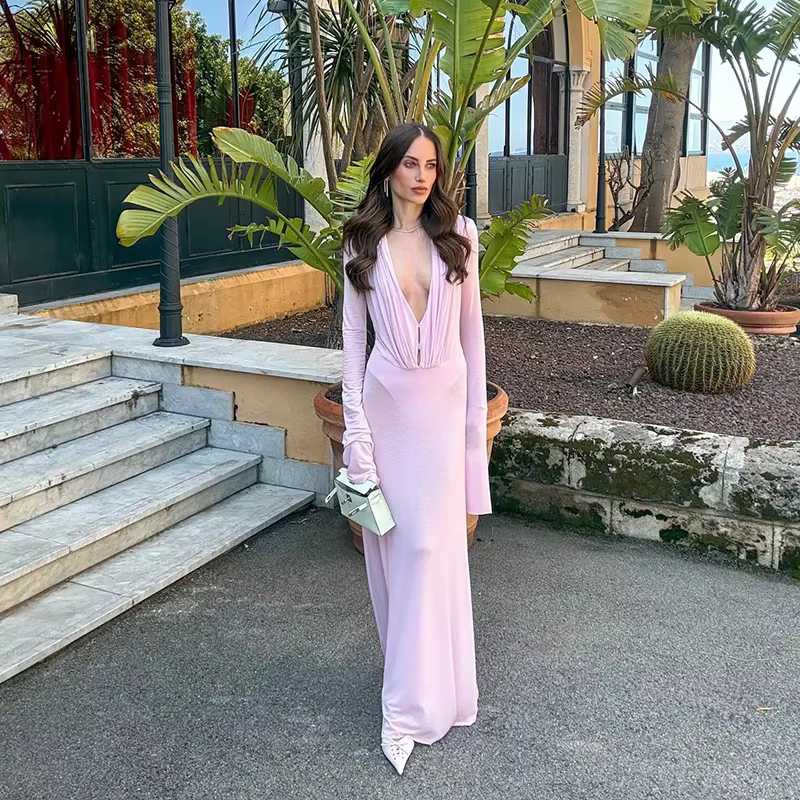 Robe longue sexy en maille transparente à manches longues pour femme, col en V profond, robe de soirée élégante, froncée, coupe ajustée, pour club et plage