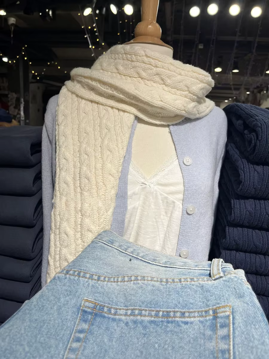 Cardigan tricoté à manches longues pour femmes